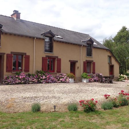Saint-Onen-la-Chapelle Chambres D'Hotes Domaine Du Bois-Basset מראה חיצוני תמונה